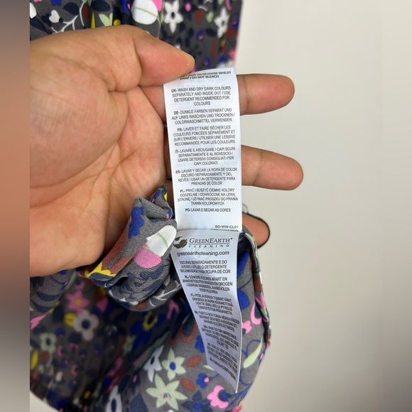 Boden Floral Women's Top Blouse Plus Size 16-18 Satin Elegant Feminine Summer - Picture 8 of 11